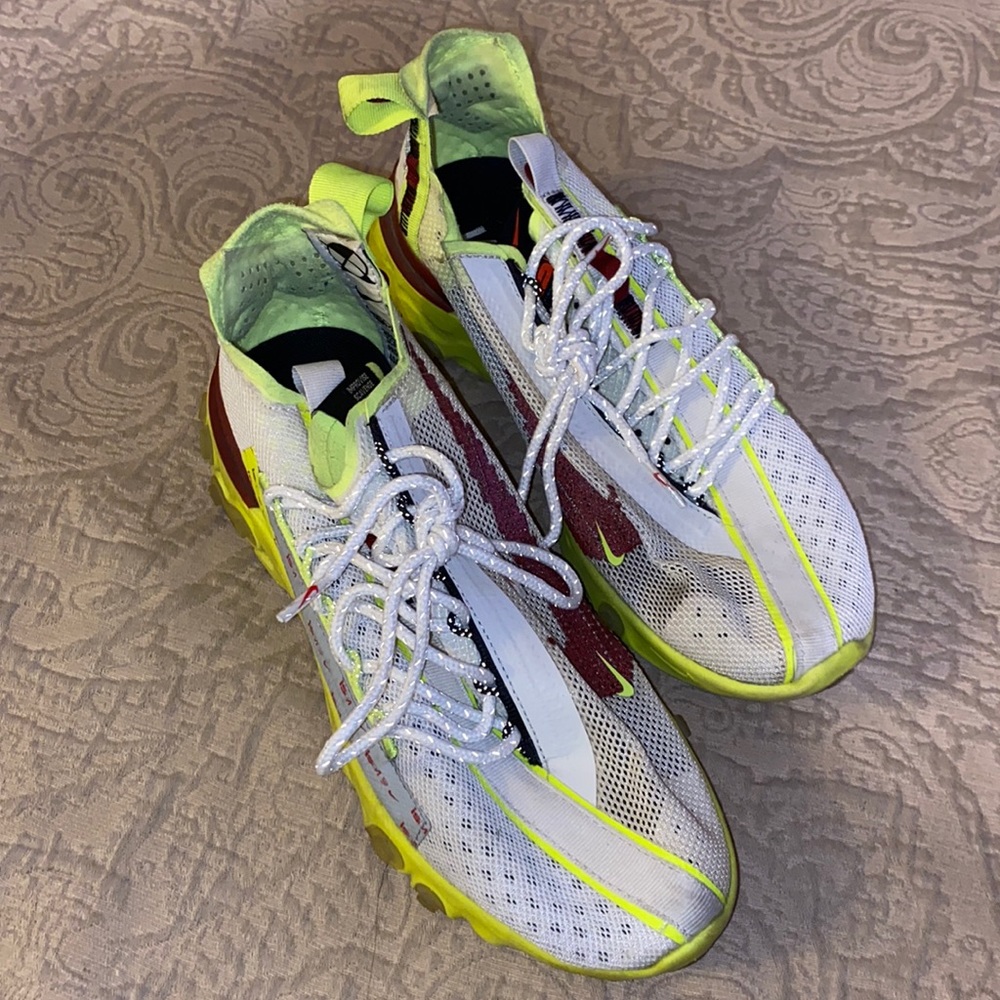 Running/Training Sneakers (Nike)!